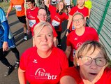 Mitarbeitende des BTZ Mitarbeitende des BTZ kurz vor dem Start des Firmenlaufes