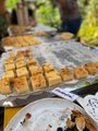 Foto des Kuchenbuffets bei der Sommersause des BTZ.