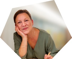Foto von Koordinatorin Constanze Susanne Kolinsky (psychosoziales Team/Kundenservice)