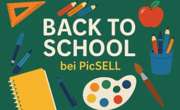 Back to School bei PicSELL Grafik mit Schulmaterialien auf grünem Hintergrund mit dem Text "Back to School bei PicSELL"